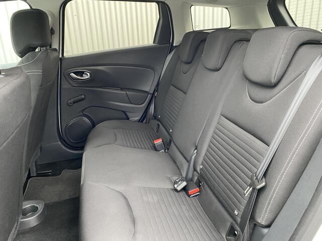 Renault CLIO Estate 0.9 TCe Limited 161Dkm.NAP, A/C, Navi, CC, PDC, LM, nw. APK - Inruil Mogelijk -