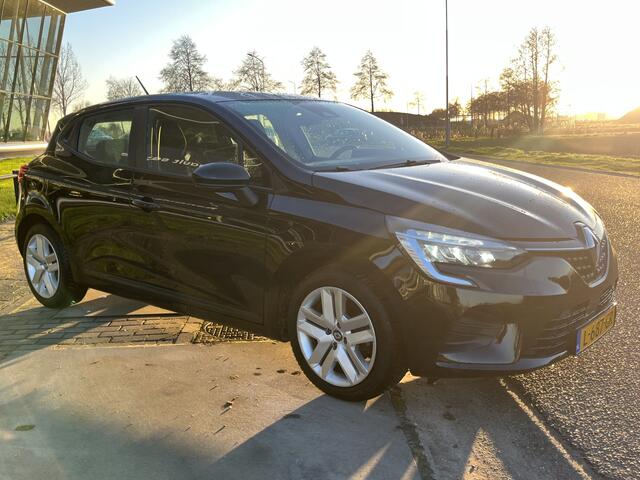 Renault CLIO 1.0 TCe / Apple Carplay - Android Auto / Airco / Navi / Parkeerksensoren. Achter/