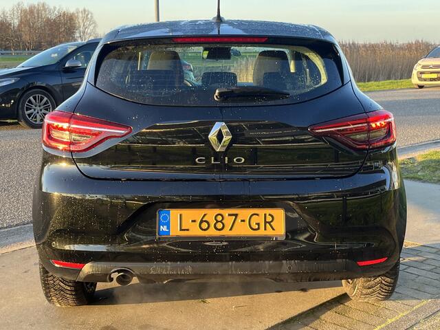 Renault CLIO 1.0 TCe / Apple Carplay - Android Auto / Airco / Navi / Parkeerksensoren. Achter/