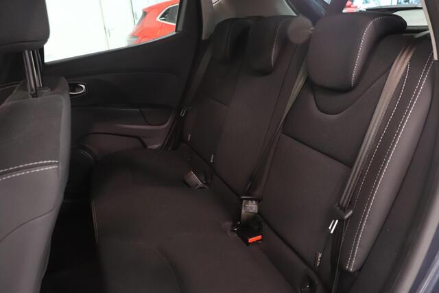 Renault CLIO 0.9 TCe Limited | Airco | Parkeersensoren | Navigatie | Key-less | Bluetooth | Lichtmetaal | Armsteun |