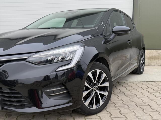 Renault CLIO 1.6 E-Tech Hybrid 140 Business Zen Airco / Camera achter / Carplay / Sensoren voor / 16" LM velgen