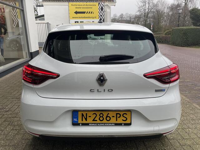 Renault CLIO IV 1.6 E-Tech Hybrid 140 Intens | Pack Winter | Pack Comfort | Pack EASY LINK navigatie 9,3 inch | Armsteun | 16 inch lichtmetalen velgen | Dealeronderhouden | Camera achter | Parkeersensoren voor + achter |