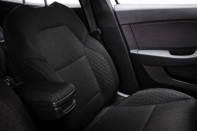 Renault CLIO 1.6 E-Tech Hybrid 140 Intens | LED | DAB | APPLE | PDC | 16"