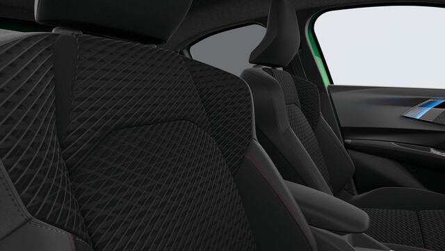 Renault CLIO 1.8 Hybrid 160 techno |NIEUW !| Nu al te bestellen bij RENAULT van Mossel VLAARDINGEN met Early Bird Korting ¤ 1.000,-