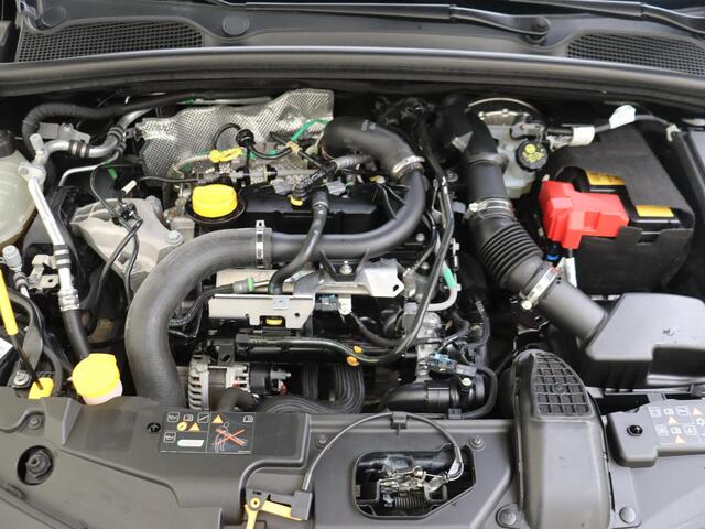 Renault CLIO 1.0 TCe Intens Trekhaak | Navigatie | Stoelverwarming | lichtmetalen velgen 17"| 360 Camera