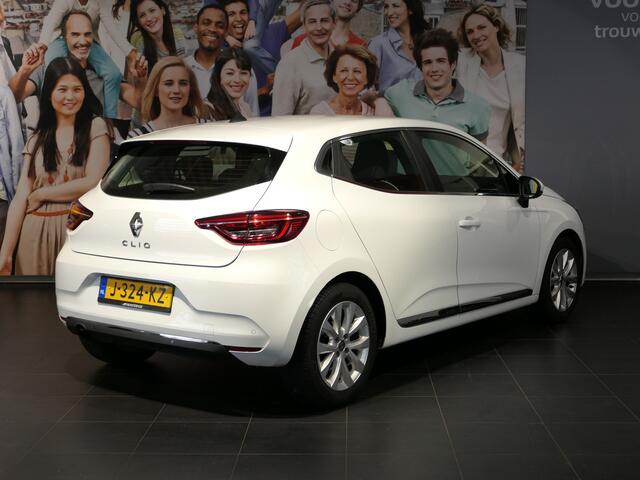 Renault CLIO 1.0 TCe Intens - Dealer onderhouden! - Navi - Sensor achter - Inklapbare spiegels - Allseasons