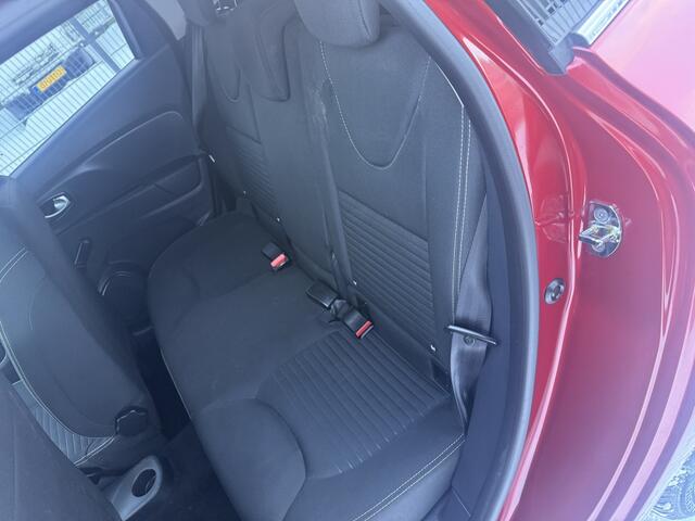 Renault CLIO Estate 0.9 TCe Limited Airco nw apk !!