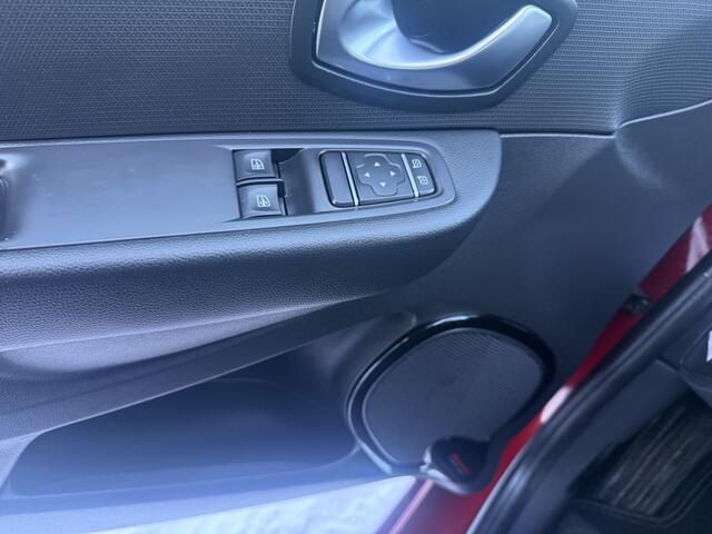 Renault CLIO Estate 0.9 TCe Limited Airco nw apk !!