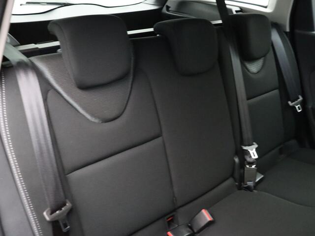 Renault CLIO Estate 0.9 TCe Life | Airco | Bluetooth | Cruise control | Radio | Dealer onderhouden |