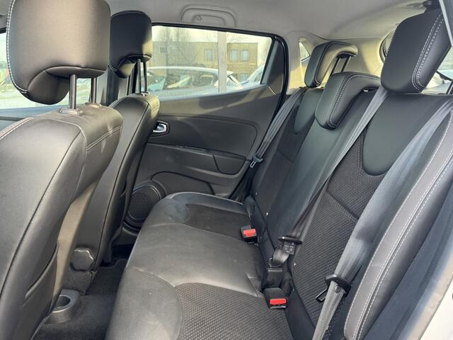 Renault CLIO 1.2 TCe Intens | Automaat | Clima | Achteruitrijcamera | Cruise