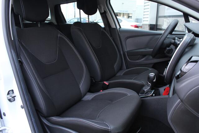 Renault CLIO Estate 1.2 TCe Zen / Navigatie / Automaat / N.A.P.