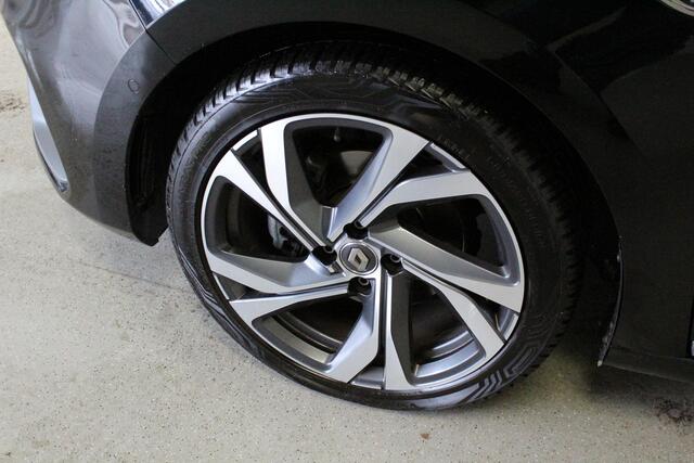 Renault CLIO 1.3 TCe R.S. Line | 17'LMV | CAMERA | BLINDSPOT | KEYLESS | CAMERA | SFEER | LED | DAB-RADIO |