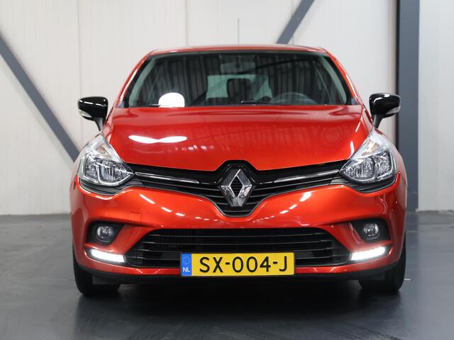 Renault CLIO 90PK TCe Limited | 2de eigenaar | Keyless | Radio/DAB | 16"LMV | Armsteun | Navigatie | LED | Airco | Isofix | Privacy Glass | Parkeersensoren | NL AUTO! |