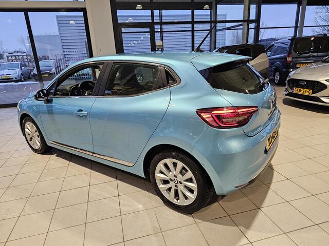 Renault CLIO 1.6 E-Tech Hybrid 140 Intens