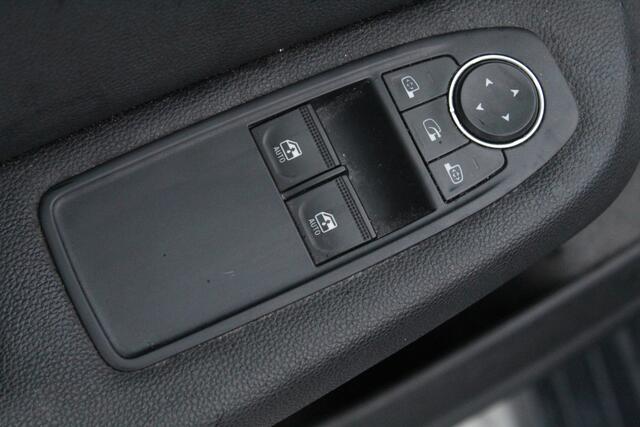 Renault CLIO 1.0 TCe Zen//Ecc//Trekhaak!!