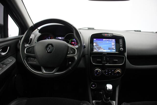 Renault CLIO 1.5 dCi Intens - Panorama, Camera, Half leer, Navi, LED, Stoelverw.