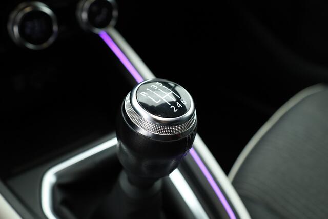 Renault CLIO 1.0 TCe 90 Techno - Orig. NL | Dig. Cockpit | Cruise | Camera + PDC | Nav+App.Connect | Climate | Multisense | DAB | All-Season V