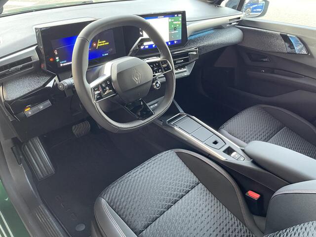 Renault CLIO 1.8 Hybrid 160 techno