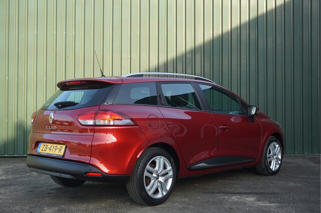 Renault CLIO Estate 0.9TCe Zen 90pk + Navi/ Carplay/ Cruise/ Airco/ Garantie!