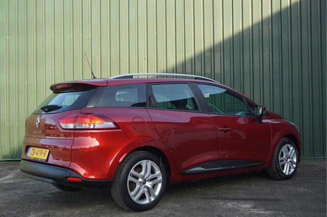 Renault CLIO Estate 0.9TCe Zen 90pk + Navi/ Carplay/ Cruise/ Airco/ Garantie!