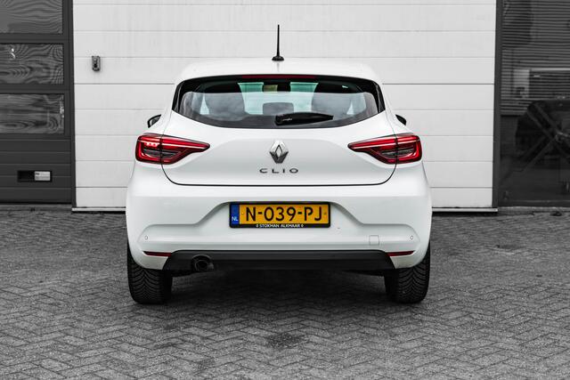 Renault CLIO 1.0 TCe 92 PK Bi-Fuel Zen | 4 seizoensbanden | Airco | NAVI | parkeersensoren achter | Apple/Android car play |