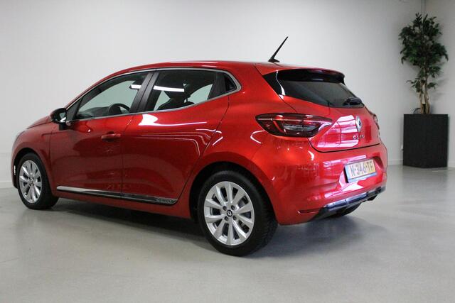 Renault CLIO 1.6 E-Tech Hybrid 140 Intens | NAVIGATIE | 16'LMV | KEYLESS | CAMERA | LED-KOPL | DAB | CRUISE | L.D.S |