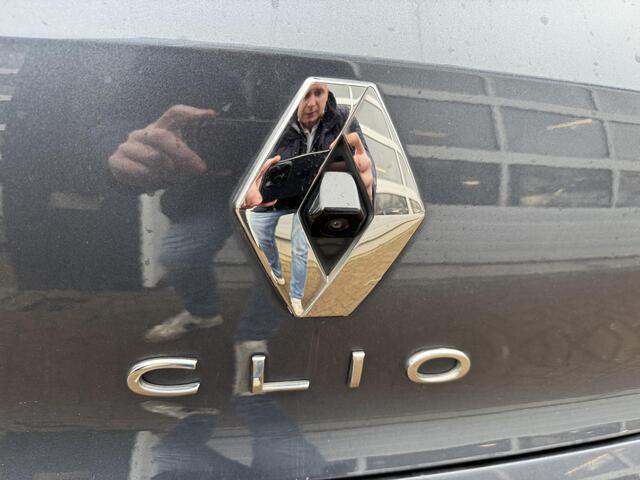 Renault CLIO 1.6 E-Tech Hybrid 140 Intens+Camera!!