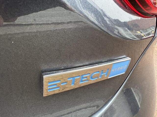 Renault CLIO 1.6 E-Tech Hybrid 140 Intens+Camera!!