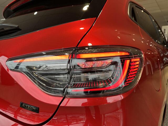 Renault CLIO 1.6 E-Tech Full Hybrid 145 techno | 360 CAMERA | PARKEERSENSOREN V+A | CLIMATE CONTROL | CRUISE CONTROL | APPLE CARPLAY