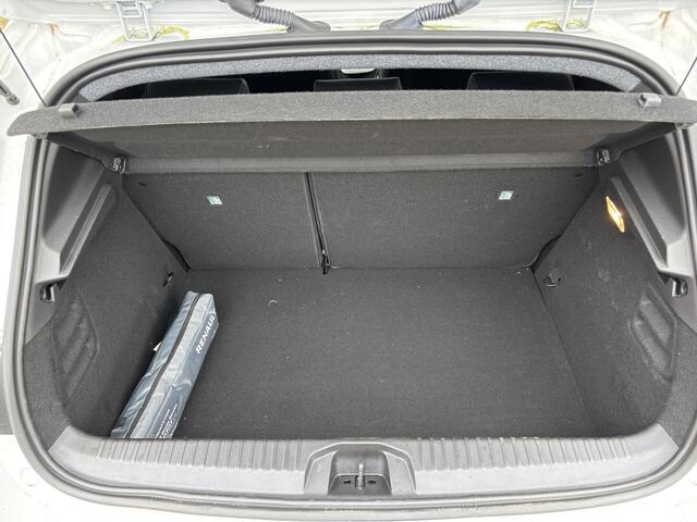 Renault CLIO 1.6 E-Tech Hybrid 145 Techno | 1e Eig | Lage km. stand |