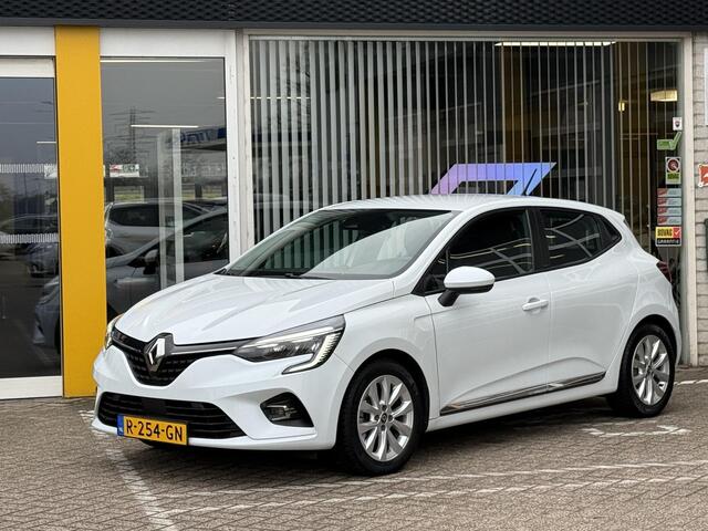 Renault CLIO 1.6 E-Tech Hybrid 140 Zen | Apple Carplay & Android Auto | LED | DAB | Parkeersensoren | Cruise Control | Airco | Lichtmetaal |