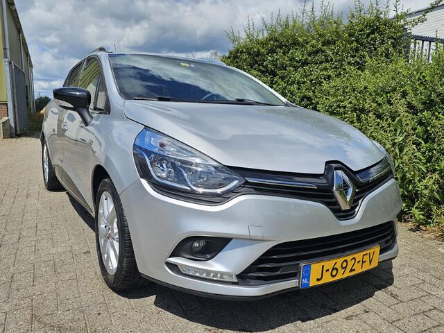 Renault CLIO Estate 0.9 TCe Limited, Carplay! Lm Velgen! Nwe APK! Zondag OPEN!