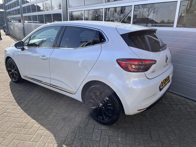 Renault CLIO 1.6 E-Tech Hybrid 140 Intens