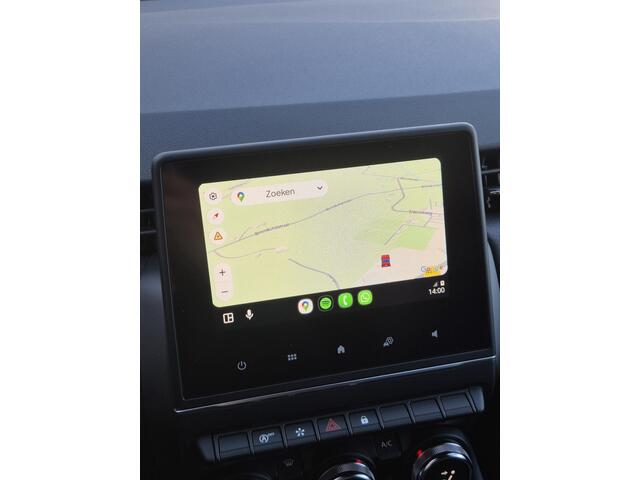Renault CLIO 1.0 TCe 90 Techno Handgeschakeld / All season banden / draadloze telefoonlader / Achteruitrijcamera / Cruise control / Apple Carplay Android Auto / Keyless Entry/Start / Climate control / Parkeersensoren voor en achter /