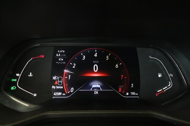 Renault CLIO 1.0 TCe Intens | Camera | LED verlichting | 17"Lichtmetaal | AppleCarplay AndroidAuto Navigatie |