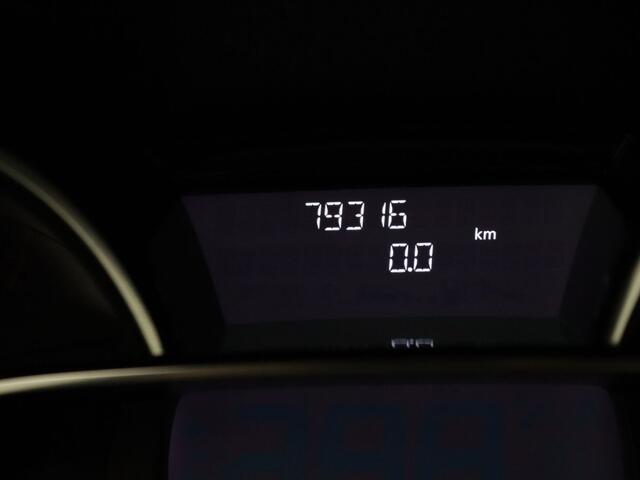 Renault CLIO 0.9 TCe Intens 90pk Camera | Cruise | Navi | Parkeersens. v+a