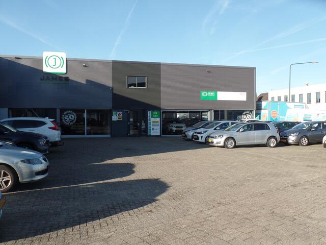 Renault CLIO Estate 0.9 TCe Limited, Navigatie, Airco, Elek ramen/spiegels, Cruise controle, Lm velgen 15'', Pdc achter, Trekhaak, Dealer onderhouden, Nette staat!! 3 maanden garantie op motor en versnellingbak.