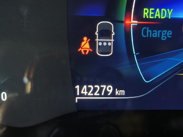 Renault CLIO 1.6 E-Tech Hybrid 140 Business Zen uit 2021 Rijklaar + 12 maanden Bovag-garantie Henk Jongen Auto's in Helmond, al 50 jaar service zoals 't hoort!