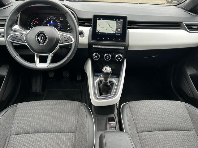 Renault CLIO 1.0 TCe 90 Techno | Half Leder | Trekhaak | Navigatie | Camera | 4-Seizoenbanden