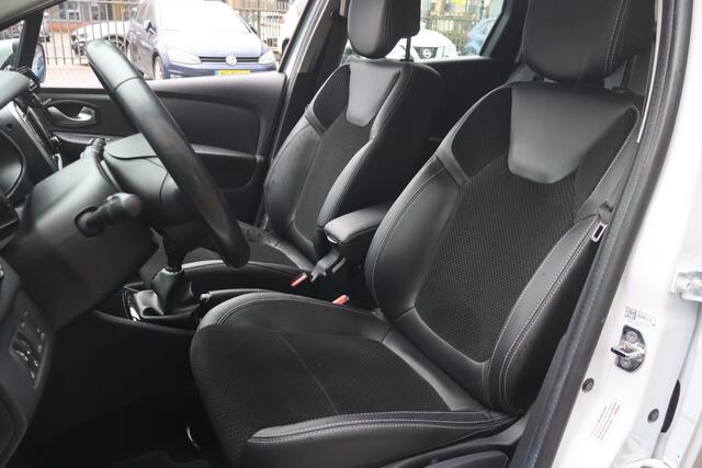 Renault CLIO Estate 0.9 TCe Intens NL-Auto!! Climate I Camera I Navigatie