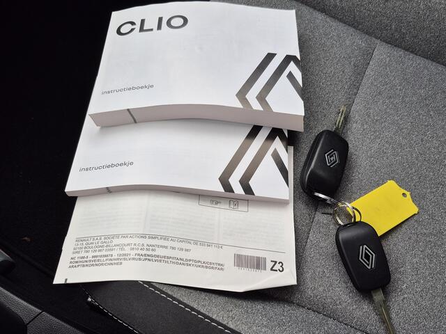 Renault CLIO 1.6 E-Tech Full Hybrid 145 evolution WORDT VERWACHT !! | Automaat | Trekhaak | Navigatie | Camera | Cruise Control | Lage Kilometerstand met NAP !!