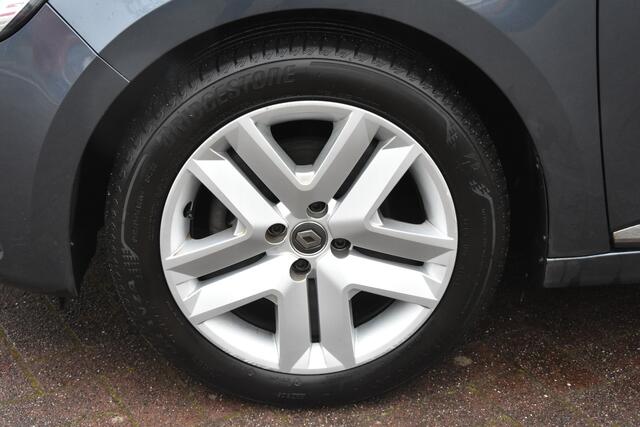 Renault CLIO 1.0 TCe Zen - 2020 | Origineel Nederlands | Goed onderhouden | Cruise control | Airco | Apple CarPlay | Trekhaak | Lichtmetalen velgen