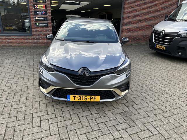 Renault CLIO 1.6 E-Tech Hybrid 145 E-Tech Engineered
