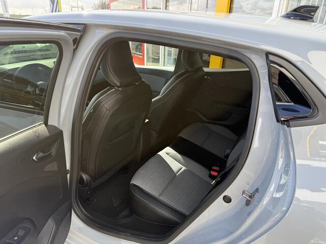 Renault CLIO 1.6 E-Tech Full Hybrid 145 techno | Navi groot | DAB | Climate Control | Key-less |