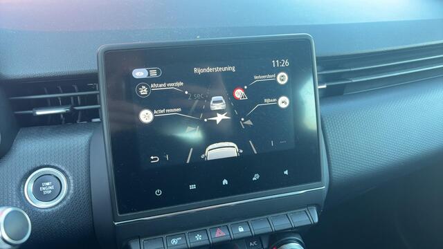 Renault CLIO 1.0 TCe Intens FULL LED / CARPLAY / KEYLESS / CLIMA / PDC / BLUETOOTH / CRUISE / NL-AUTO