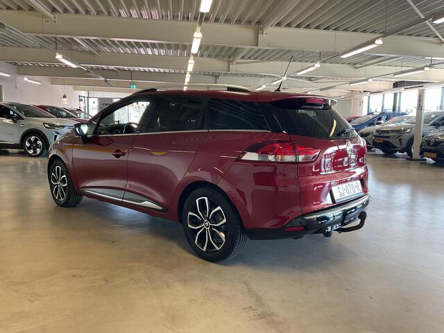 Renault CLIO Estate 0.9 TCe Intens TREKHAAK / NAVIGATIE / CLIMATE CONTROLE / CRUISE CONTROLE / PARKEERSENSOREN.