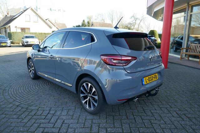 Renault CLIO 1.3 TCE INTENS AUTOMAAT CAMERA/NAVIGATIE/GROOTSCHERM/131 PK