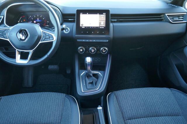 Renault CLIO 1.3 TCE INTENS AUTOMAAT CAMERA/NAVIGATIE/GROOTSCHERM/131 PK