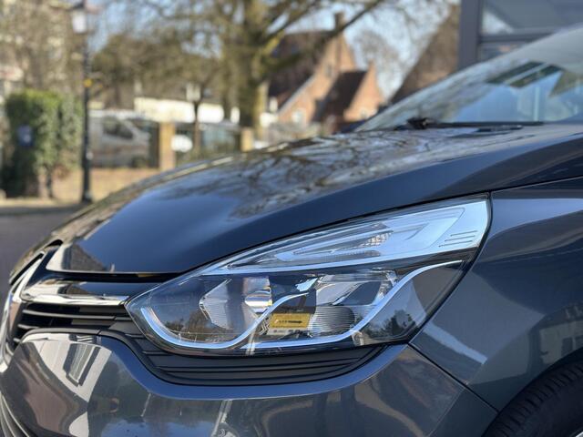 Renault CLIO Estate TCe 90 Limited | Dealer onderhouden | Parkeersensoren achter | Navigatiesysteem |
