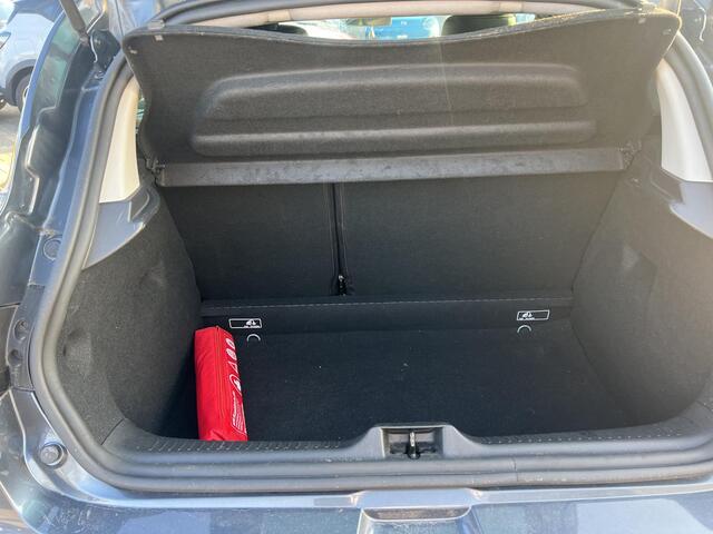 Renault CLIO 1.2 TCe Intens Navigatie/